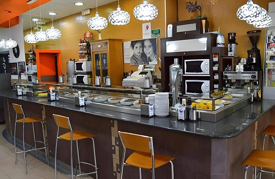 Disfruta en el local